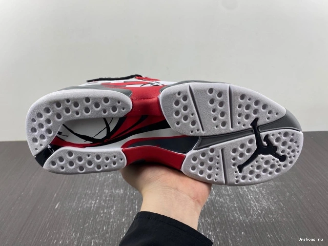 Retro Jordan  CDP Bunny Bugs 8  305381-103 0423